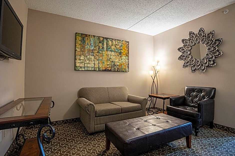 D. Hotel Suites & Spa