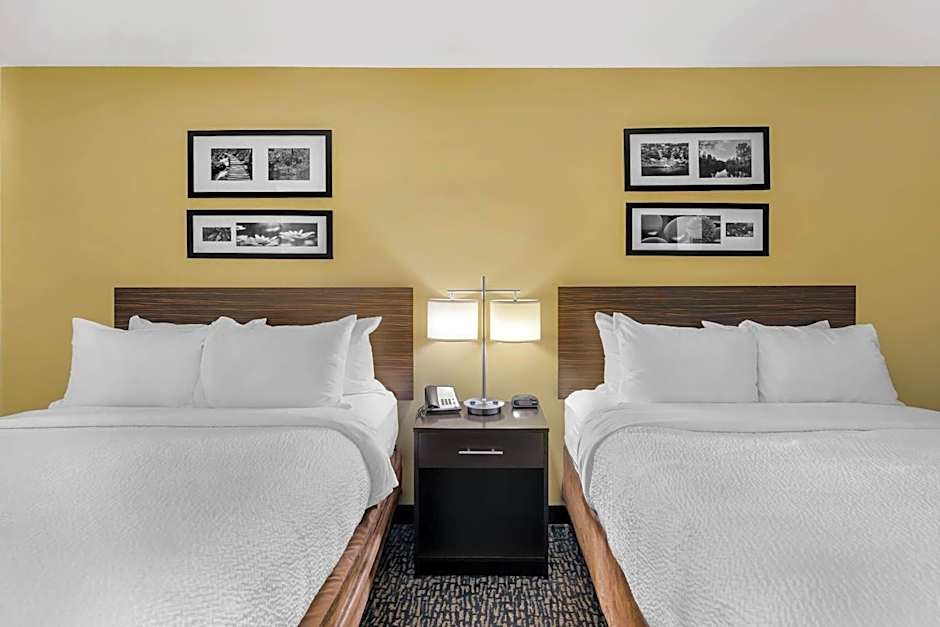 Sleep Inn & Suites Devils Lake