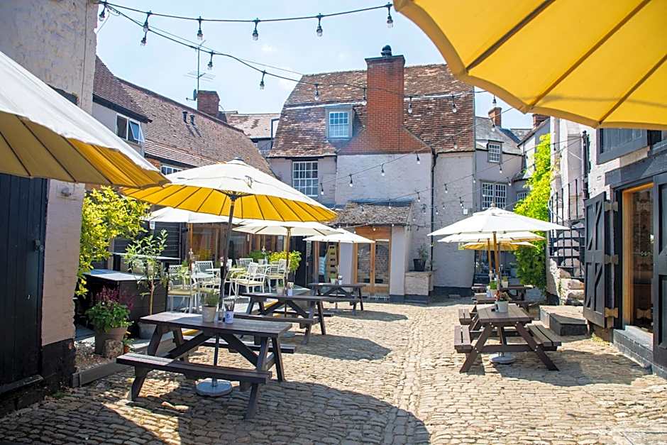 The Crown & Thistle, Abingdon, Oxfordshire - Acorn Pubs