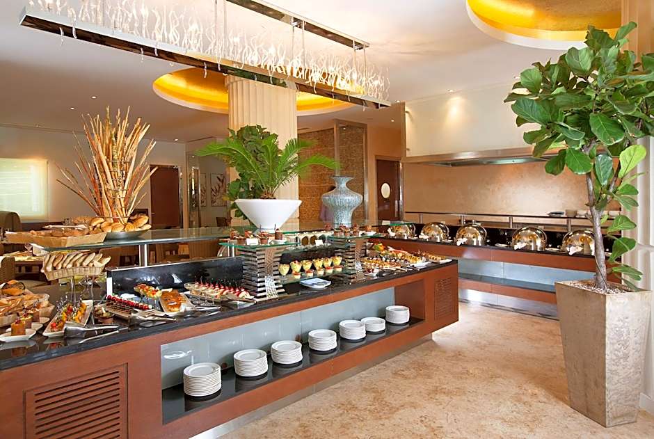 Copthorne Hotel Baranan