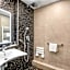 Ibis Budapest Heroes Square Hotel