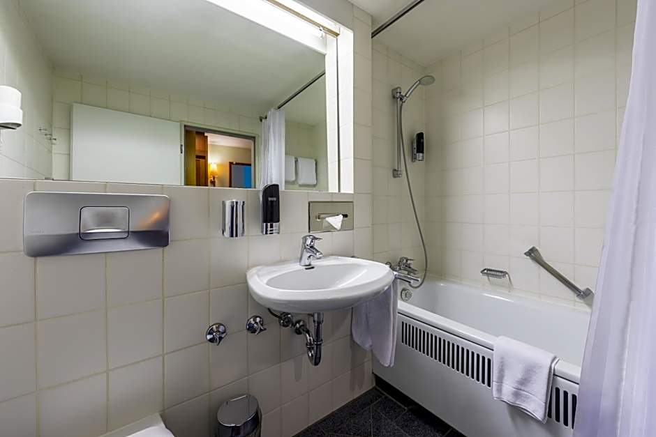 Tripinn Bristol Hotel Mainz