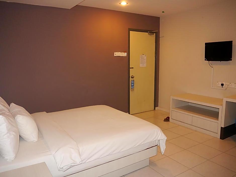 SR Inn Hotel Managed by Sun Inns