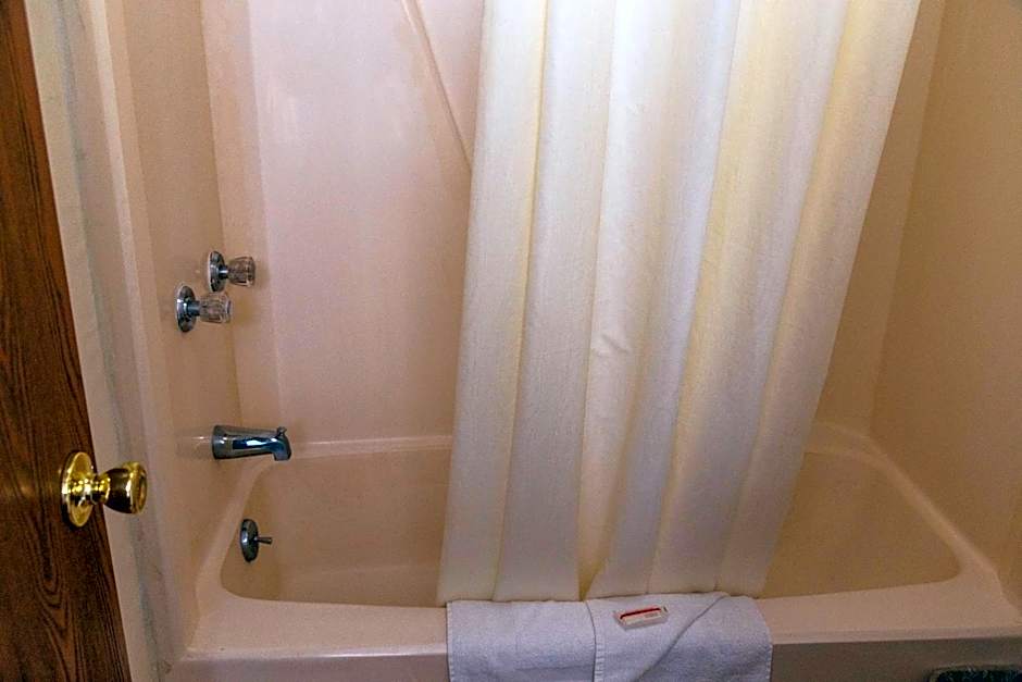 Red Carpet Inn Pulaski