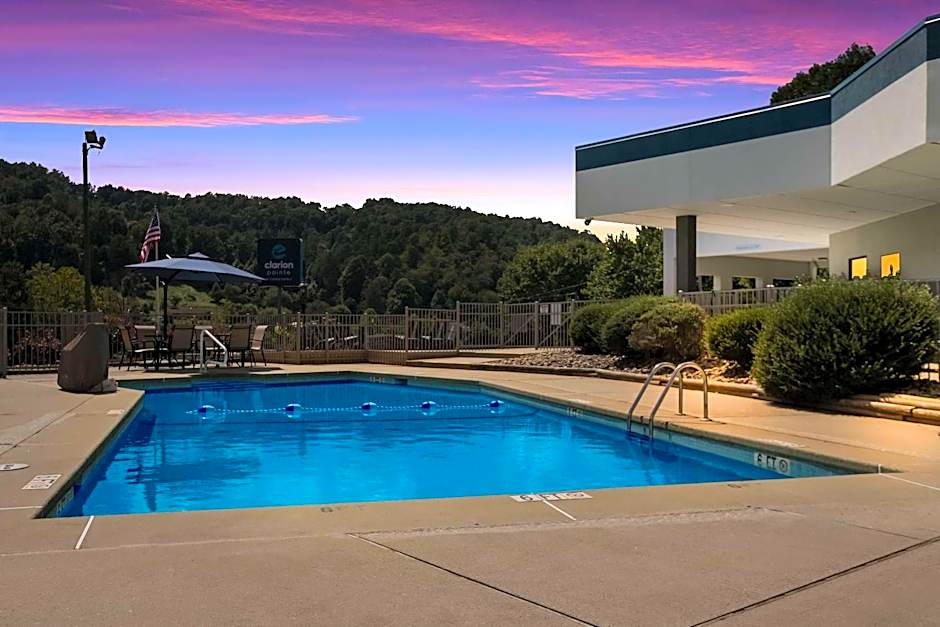 Clarion Pointe Sylva near Cherokee Area