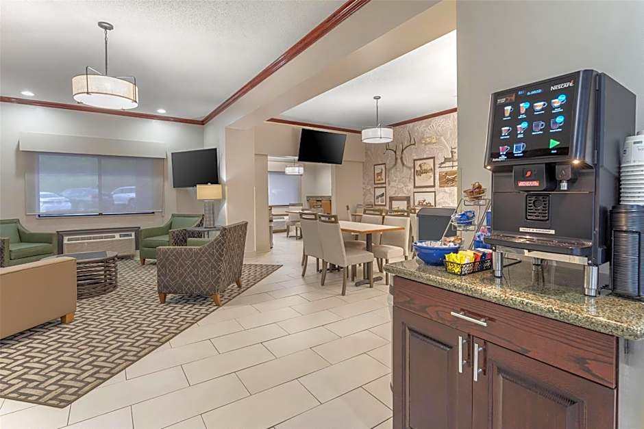 Best Western Plus Executive Inn