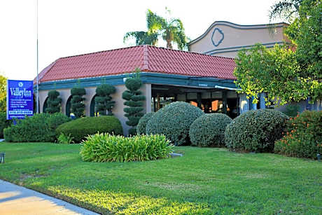 Valley Inn