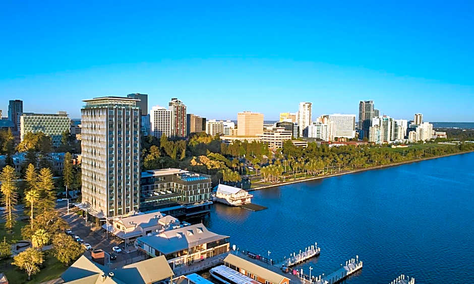 DoubleTree By Hilton Perth Waterfront