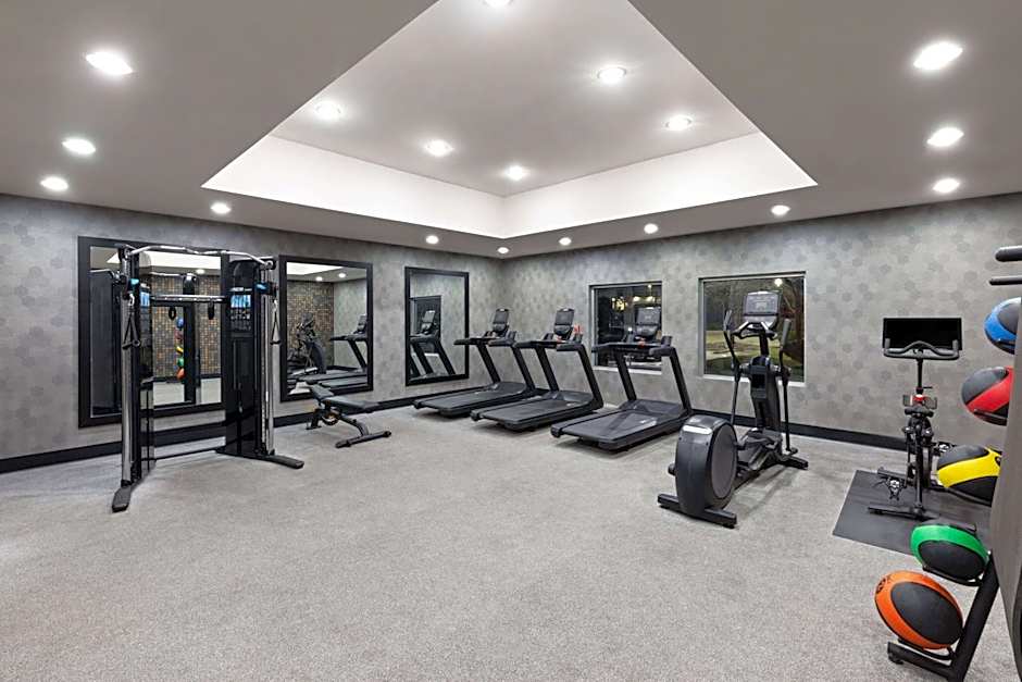 La Quinta Inn & Suites by Wyndham Austin NW/Lakeline Mall