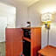La Quinta Inn & Suites by Wyndham Harrisburg Airport Hershey