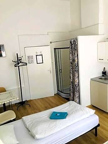 Double Room with Private External Bathroom