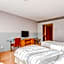 Tangshan Qiangang Hotel