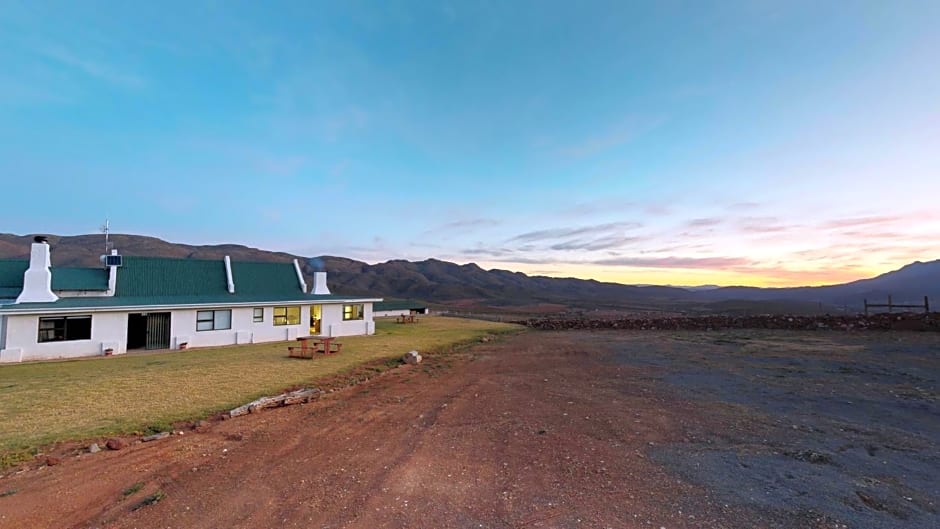 Swartberg Pass Cottages