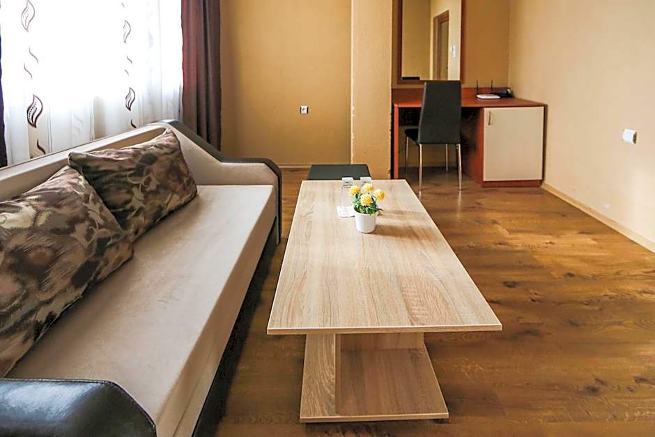 Sharkov Family Hotel