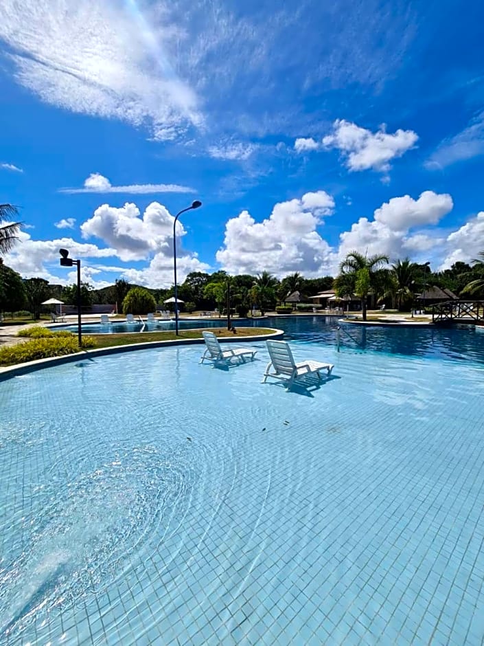 ILOA Condomínio Resort BARRA DE SÃO MIGUEL, Quarto em frente a piscina