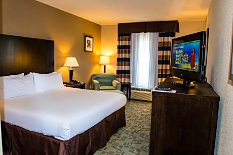 1 King Bed Standard