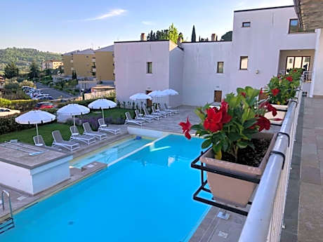 The Florence Hills Resort & Wellness