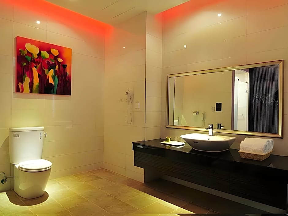 One Plus One Hotel