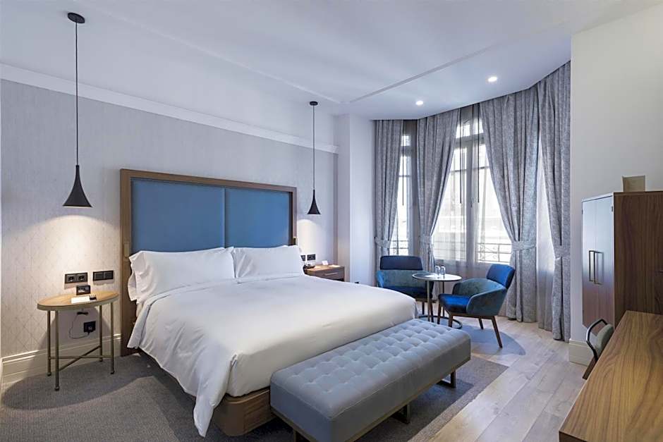DoubleTree by Hilton Madrid - Prado