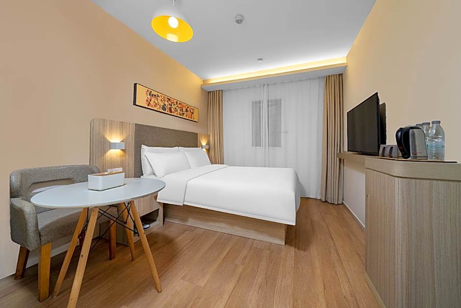 Hanting Hotel Wuhan Wangjiawan Sixin Avenue Metro Station