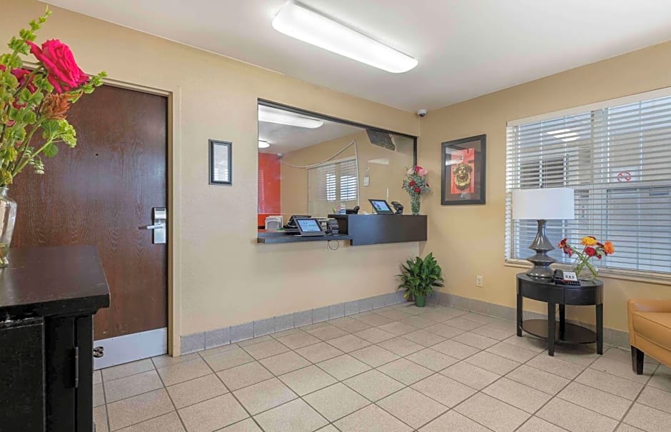 Extended Stay America Suites - Tulsa - Central