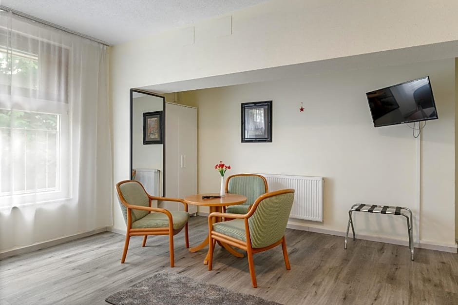 Business Hotel Lemon Suites