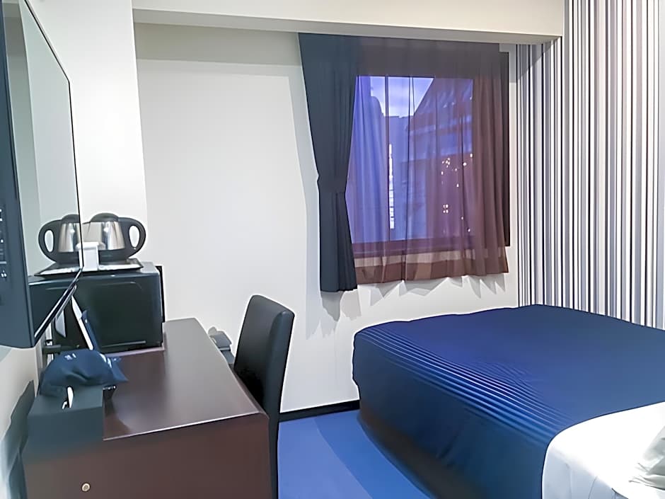 Hotel Livemax Yokkaichi-Ekimae