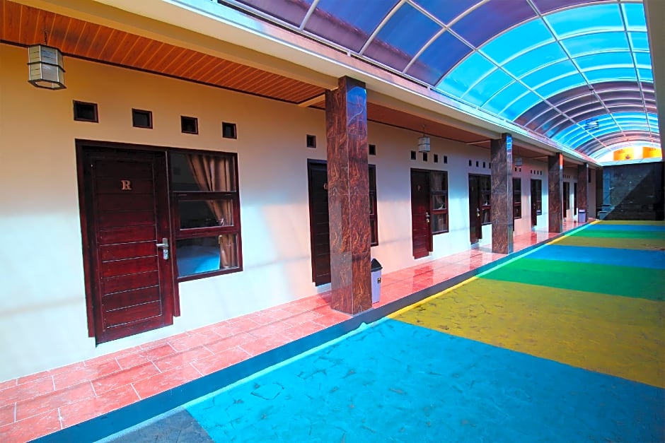 OYO 2630 Wisma Fahza Syariah