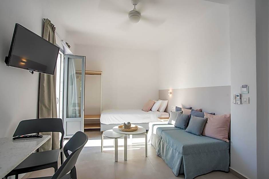 Nautilus Apartments-Suites