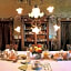 Castello di Cafaggio Suites
