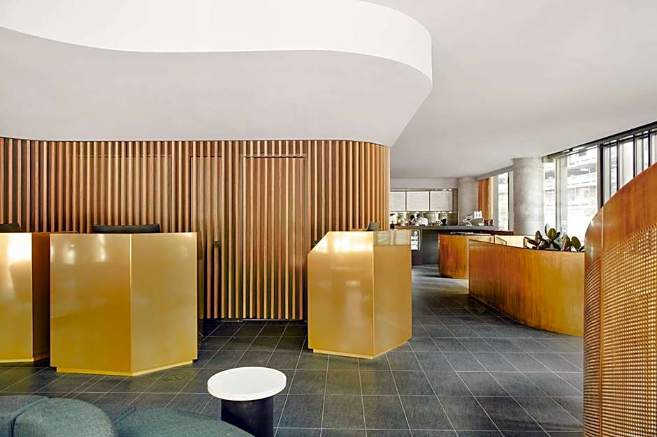 Quincy Hotel Melbourne