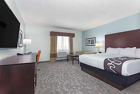 King Room with Sofa Bed