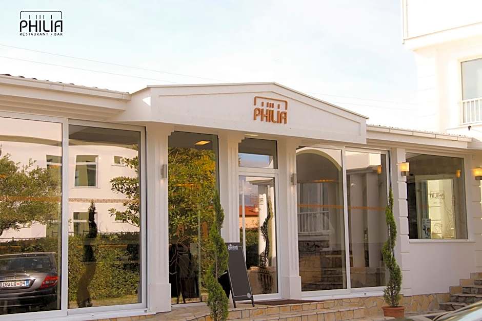 Philia Hotel