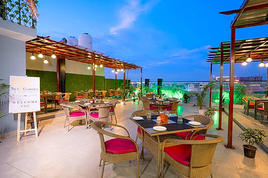 HOTEL SKY VIEW - Zirakpur, Chandigarh