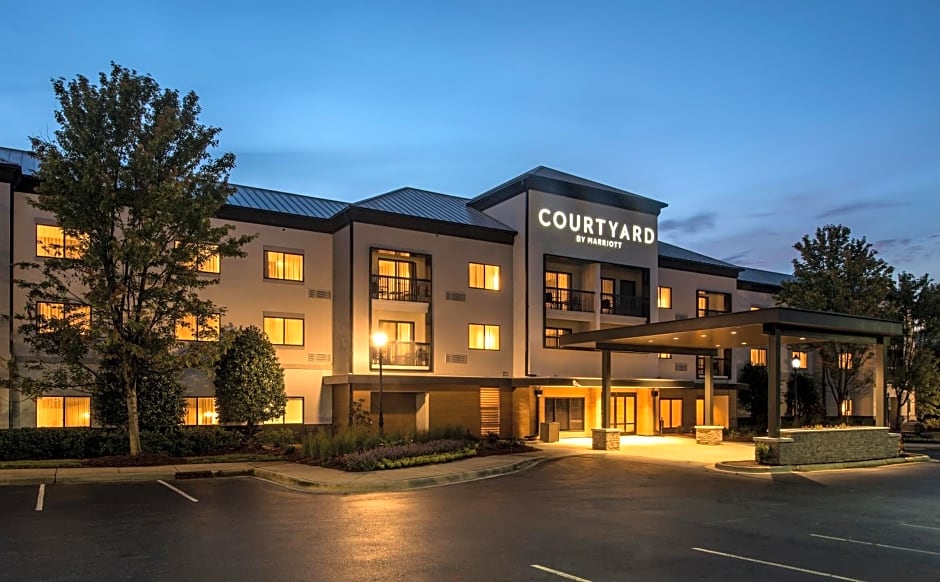 Courtyard by Marriott Charlotte Ballantyne