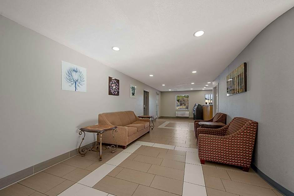 Quality Inn Farmville