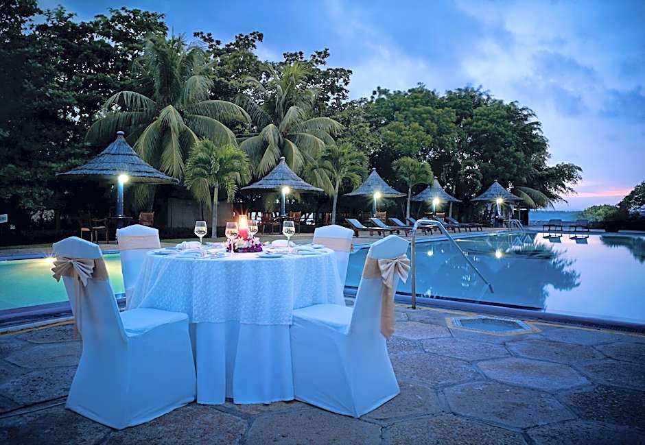 Vivanta Colombo, Airport Garden