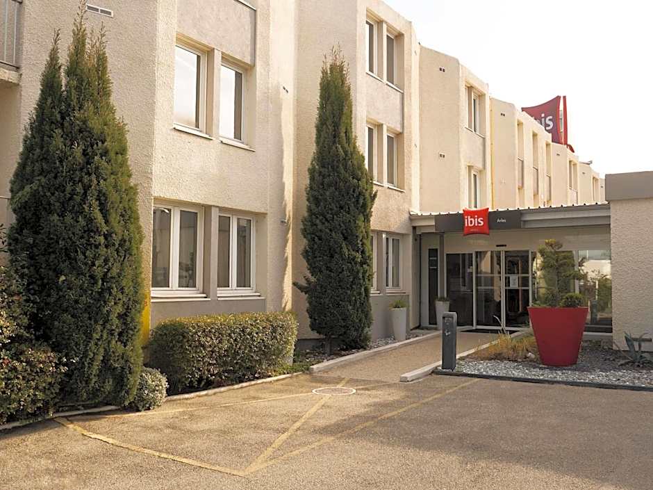 Ibis Arles