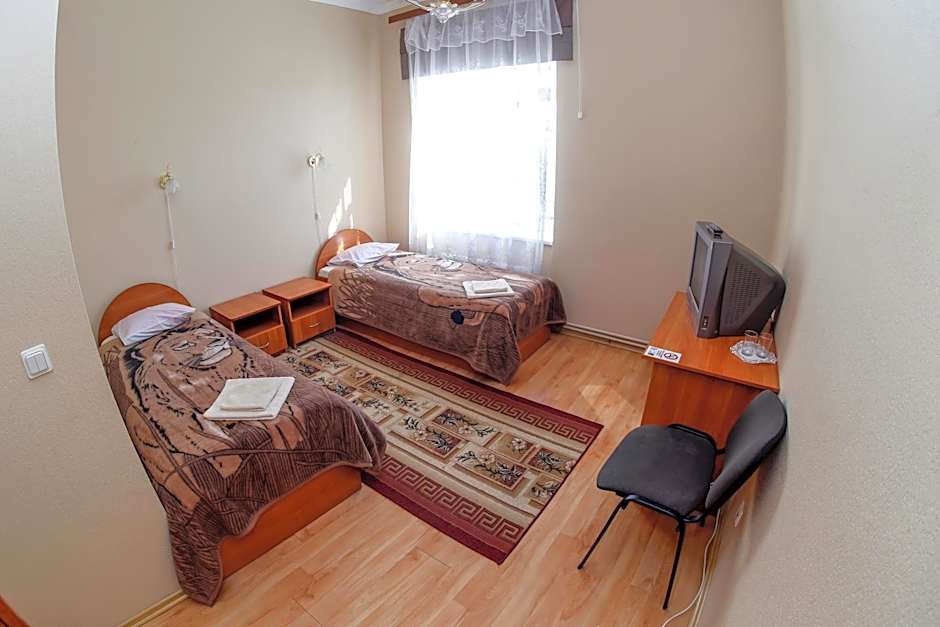 Lucia with Self Check-in