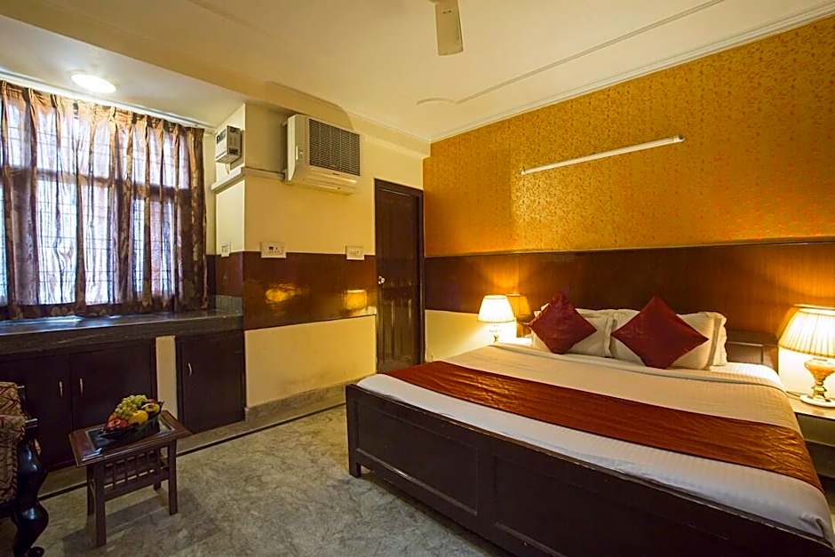 Airport Hotel Olive & Blue