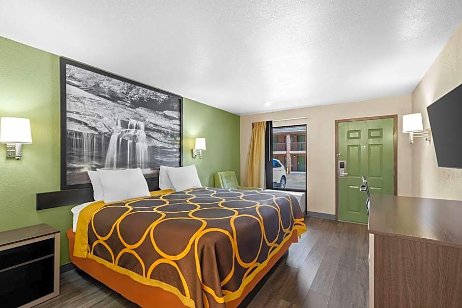 Super 8 by Wyndham Acworth/Atlanta Area