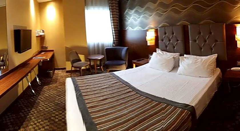 Adranos Hotel
