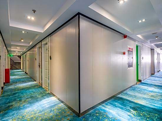 Haro Light Hotel (Guangzhou Ximenkou Metro Station)