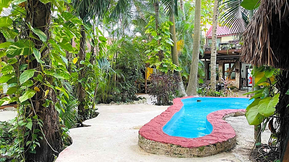 Hotel B&B by Playa del Karma