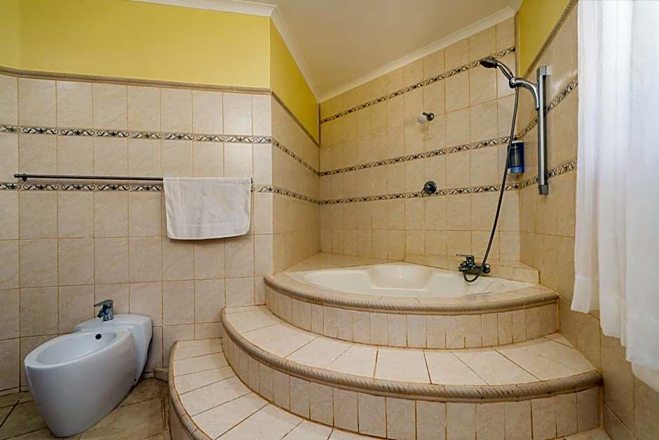 Carana Hilltop Villa Seychelles