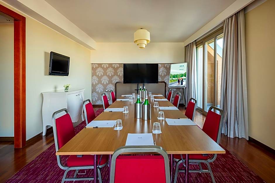 UNAHOTELS Expo Fiera Milano