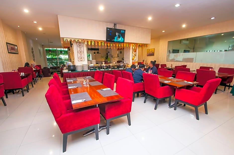 Daima Hotel Padang
