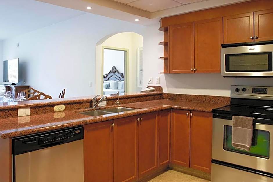 2 Bed 2 Bath, plus one den at Playa Royale Condo 3508, Free WIFI