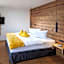 Maximilian Appartements