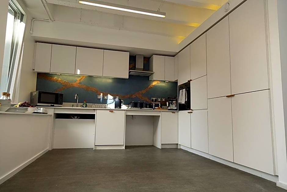 Quarter by the Warren Collection